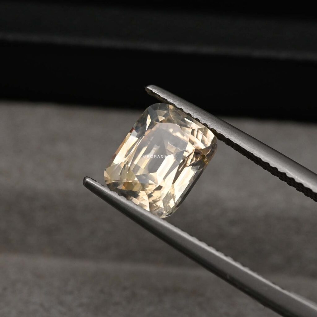 Latest light yellow color sapphire purchase online in borella colombo 7 - sri lanka. ship world wide