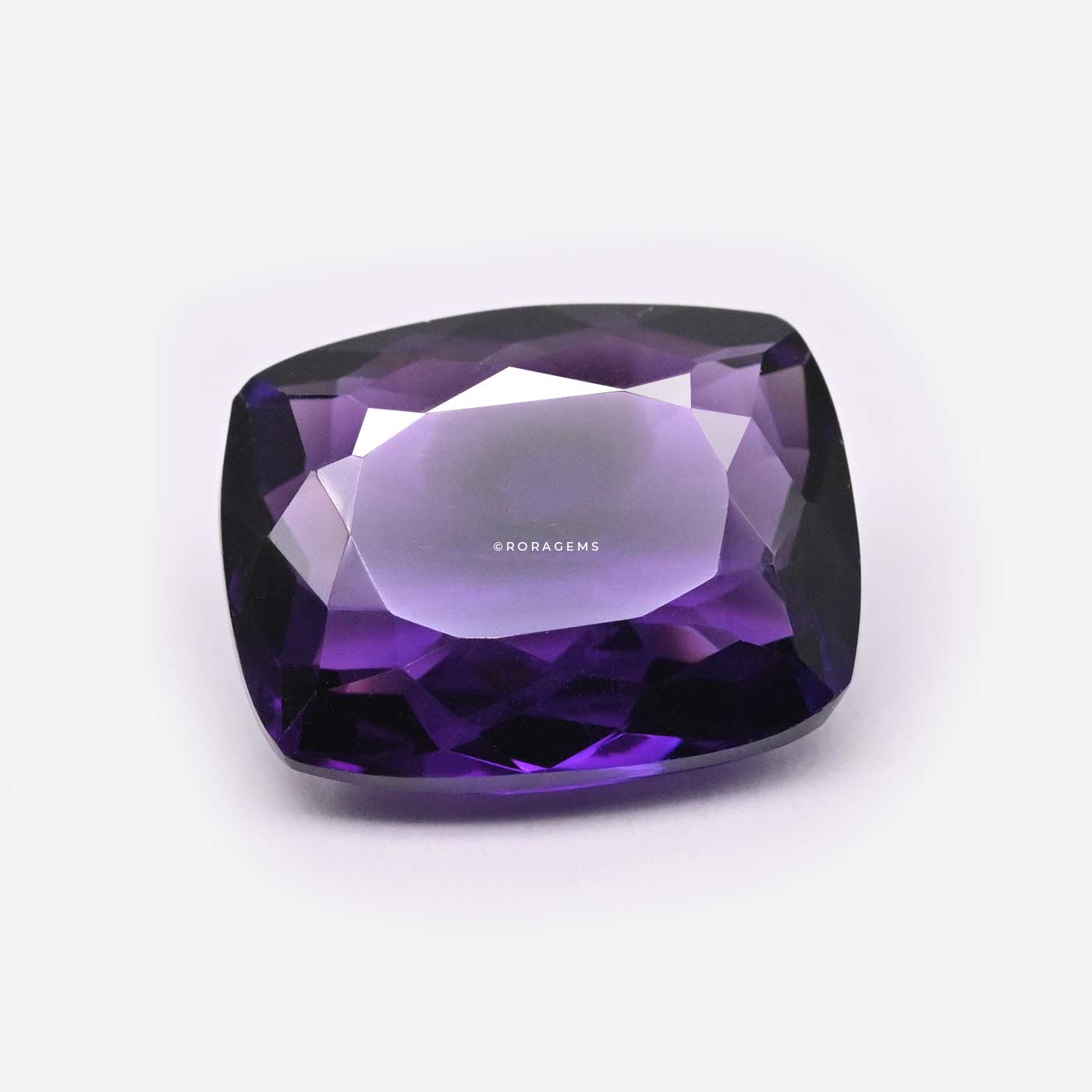 amethyst quartz gemstone for sale online natural treated gem ideal for pendants rings souvenirs collectors crystal enthusiasts and ametyst buyers
