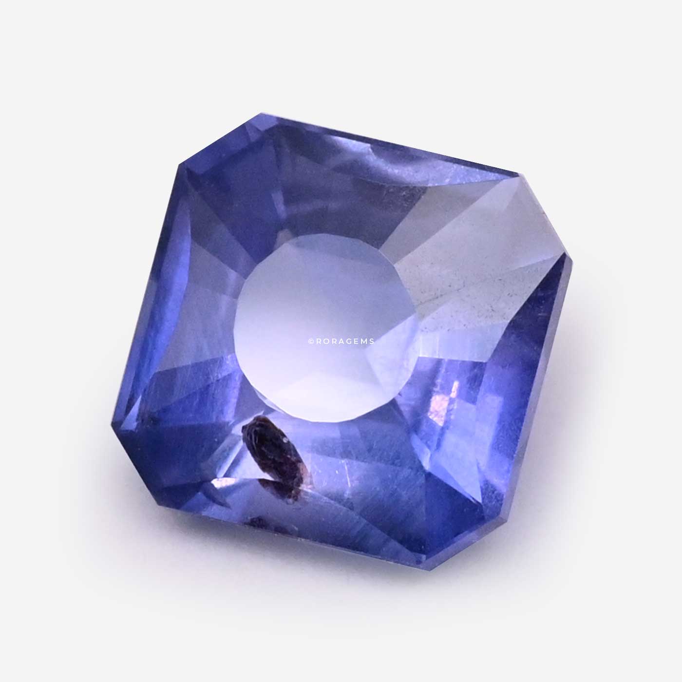 Natural unheated 3 carat Ceylon Blue Sapphire buy online in colombo 7 sri lanka. Top neelam for vedic astro.