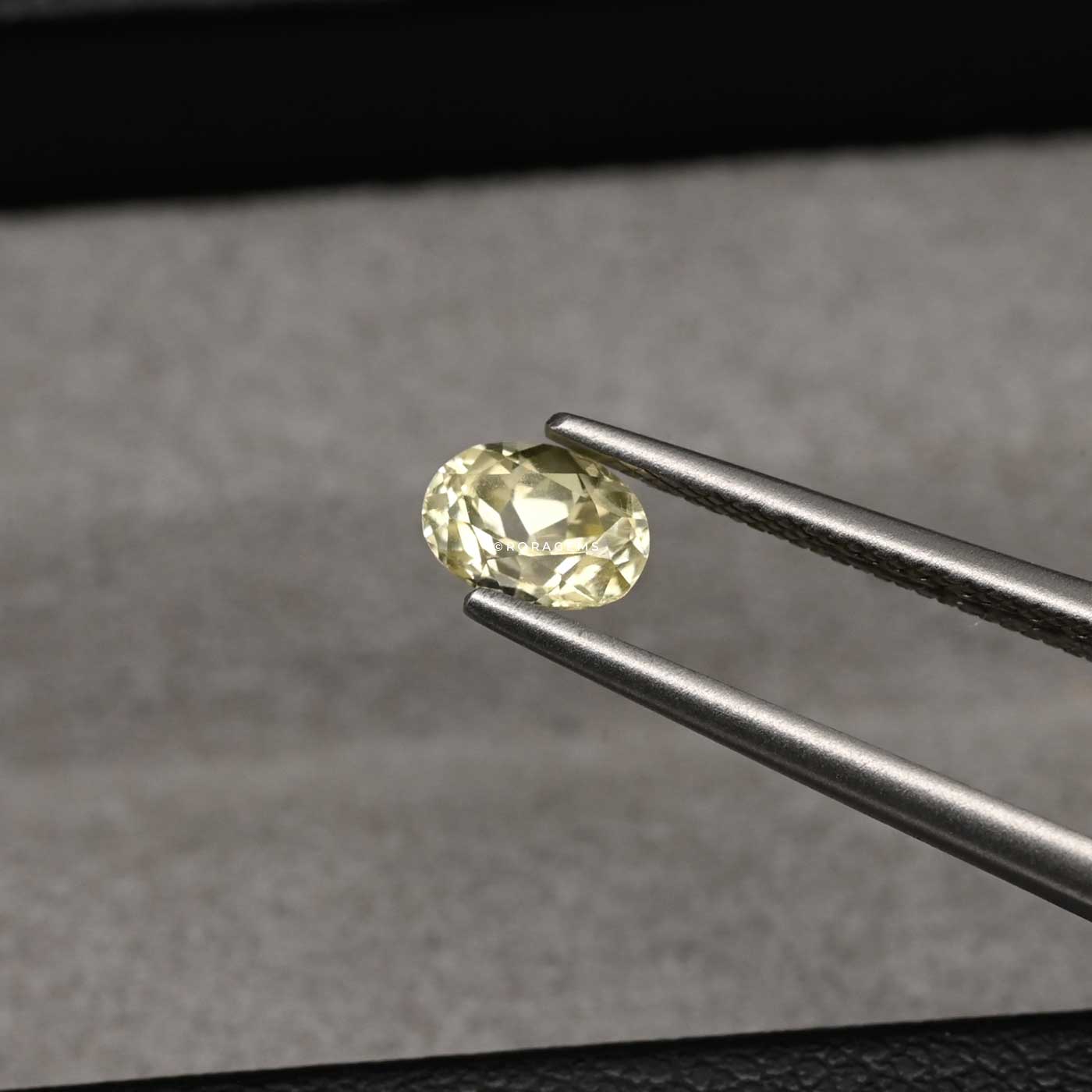 Oval Natural Yellow Sapphire Pukhraj Jupiter Gemstone Ceylon Origin Available In Colombo 08 Borella