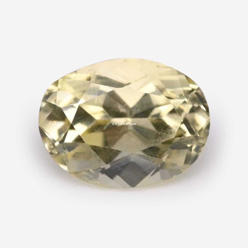 Ceylon Pukhraj Yellow Sapphire Oval Cut Gemstone With Worldwide Shipping From Sri Lanka Gelber Saphir, Peela Pukhraj