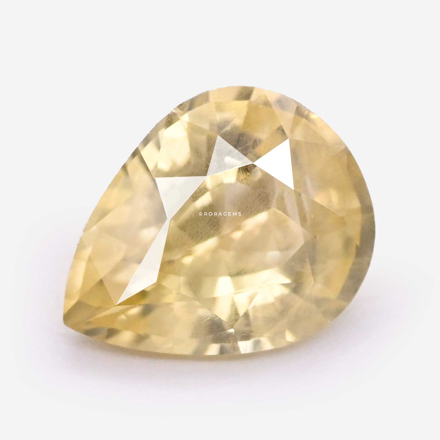 natural Ceylon yellow sapphire available from Rora Gems पुखराज Pushparagam Brihaspati gemstone