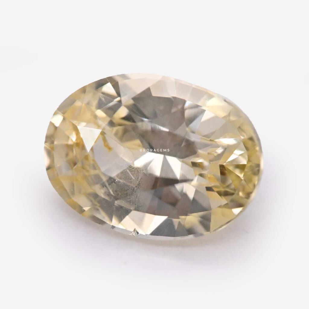 Oval Ceylon yellow sapphire Pukhraj gemstone available from Rora Gems Colombo Ceylon प्राकृतिक पुखराज