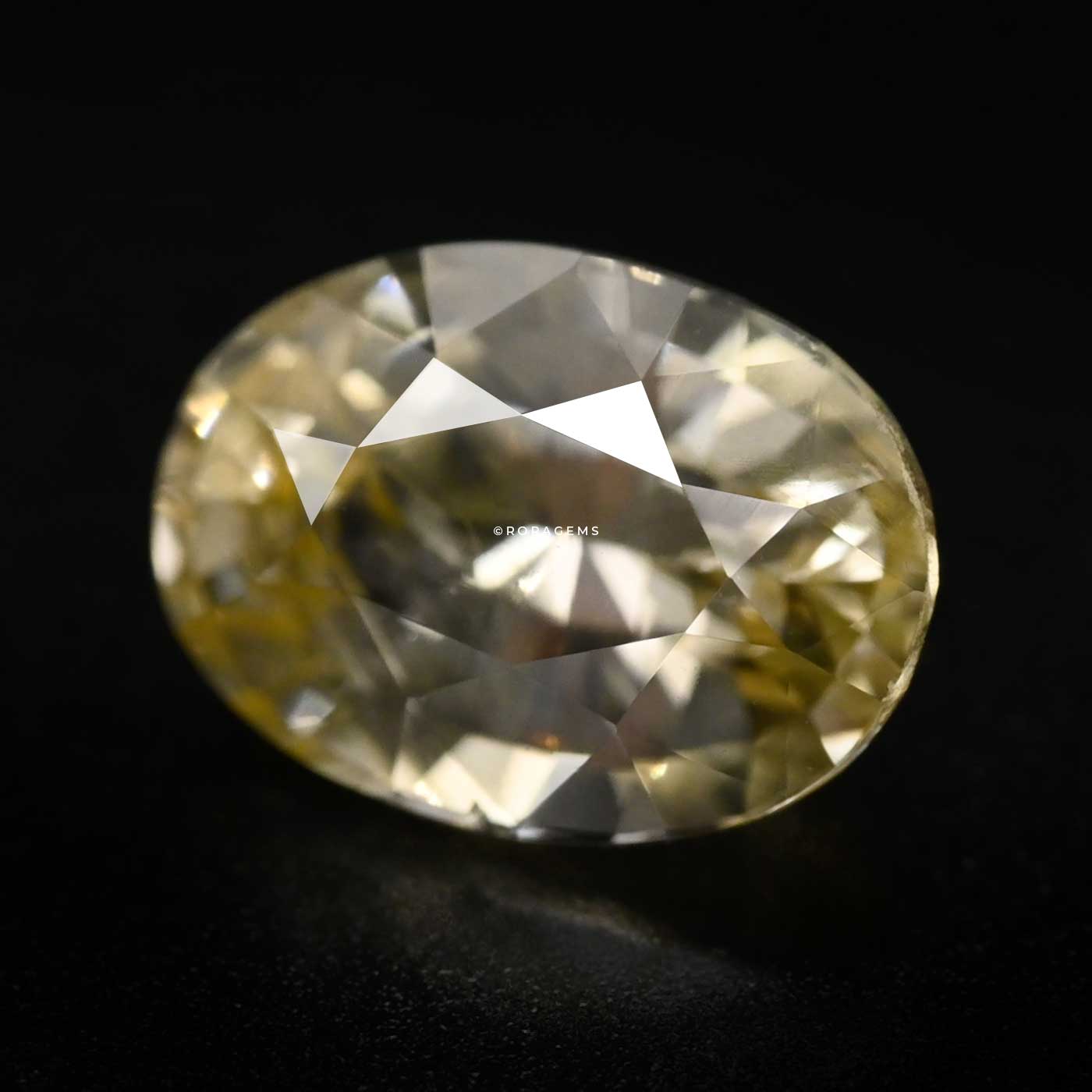 Below 1 carat natural Ceylon yellow sapphire गुरु रत्न Pukhraj from Sri Lanka buy now colombo 7