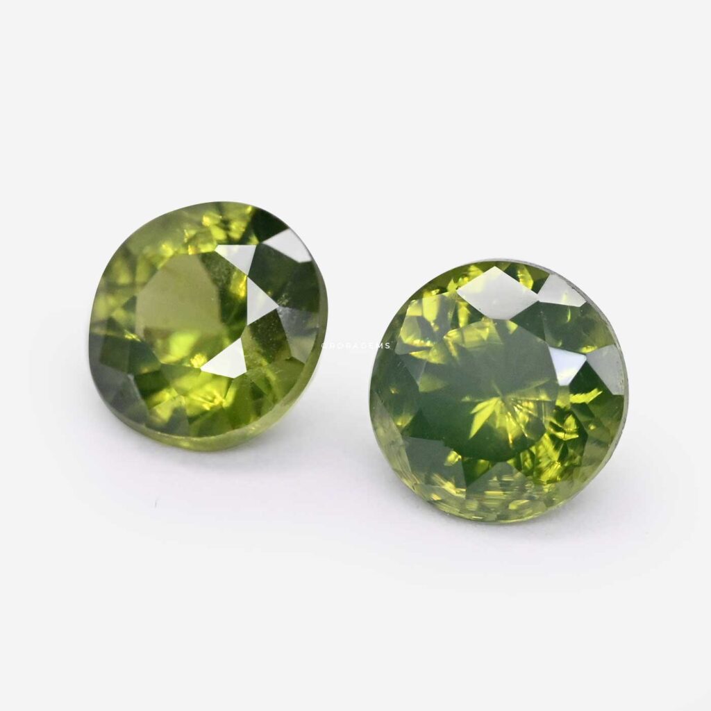 Round green zircon matched gemstones 天然グリーンジルコン custom jewelry and jewelry-making projects circón verde natural