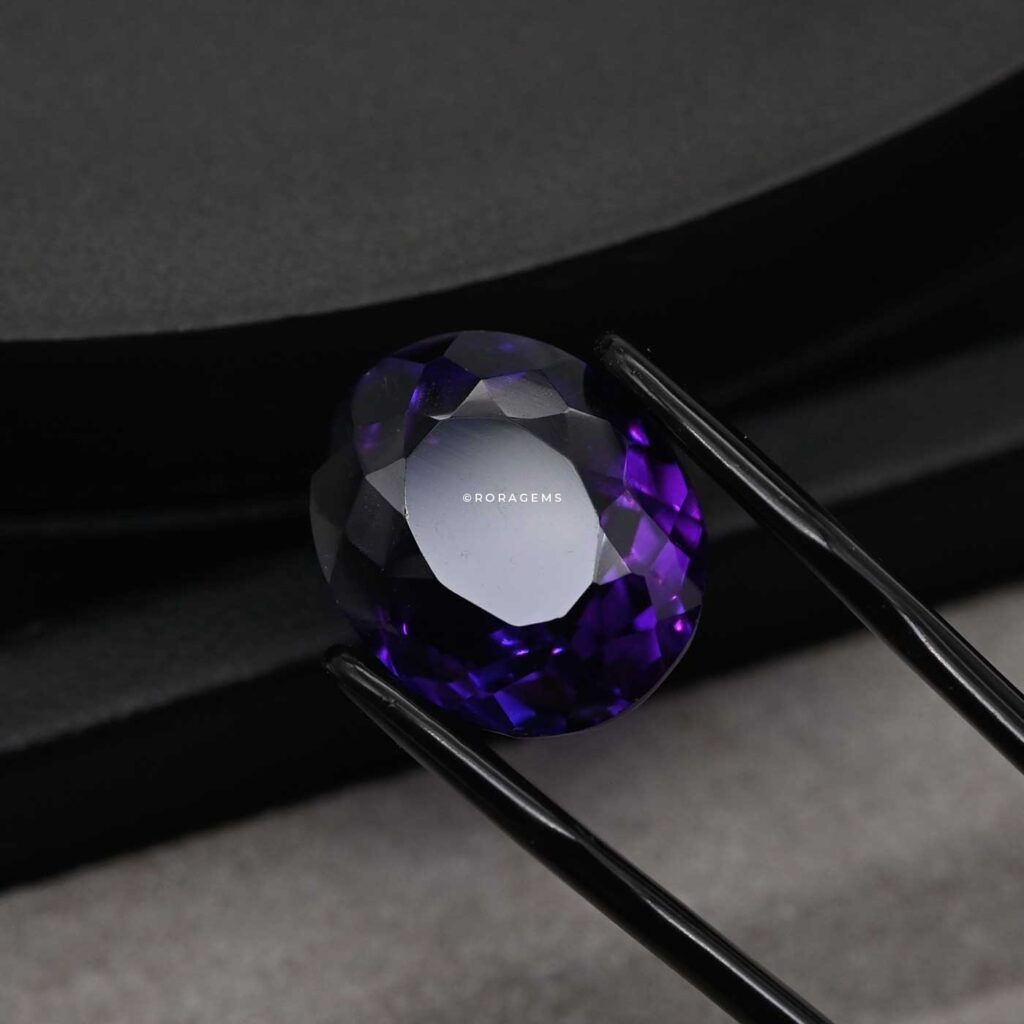 Amethyst amathyst amethist gemstone for DIY luxury projects, decorative displays, themed events, photography styling, gift presentations, purple-themed weddings, birthdays, desserts, cocktails, creative displays